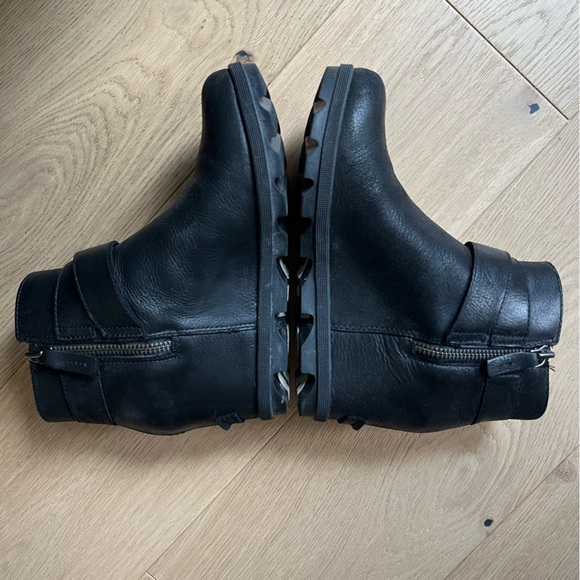 Sorel Joan of Arctic Wedge II buckle ankle boot - Picture 9 of 15